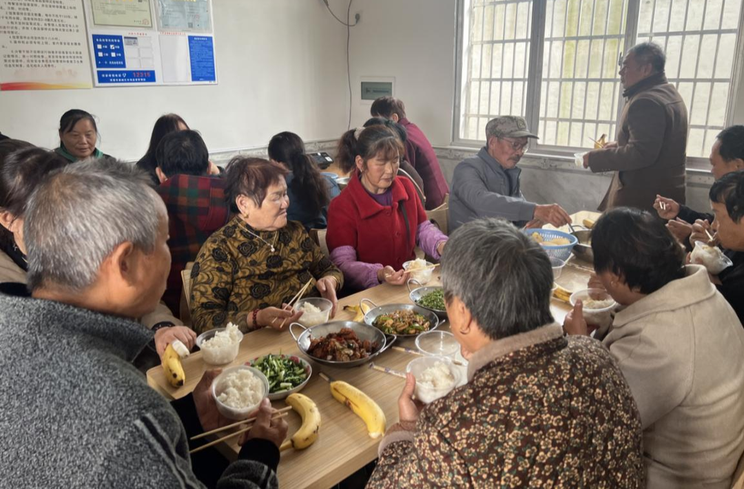 匡家桥村互助幸福屋助餐点获评“湖南省十佳口碑老年食堂”
