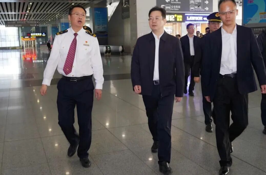黄军其调研长沙火车南站地区优化提升服务保障工作