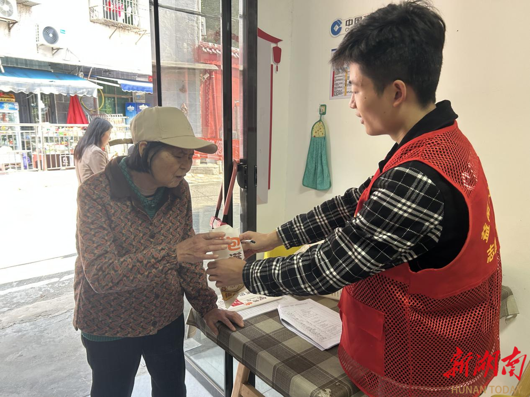 益阳市龙山港社区：小包子传递大温暖