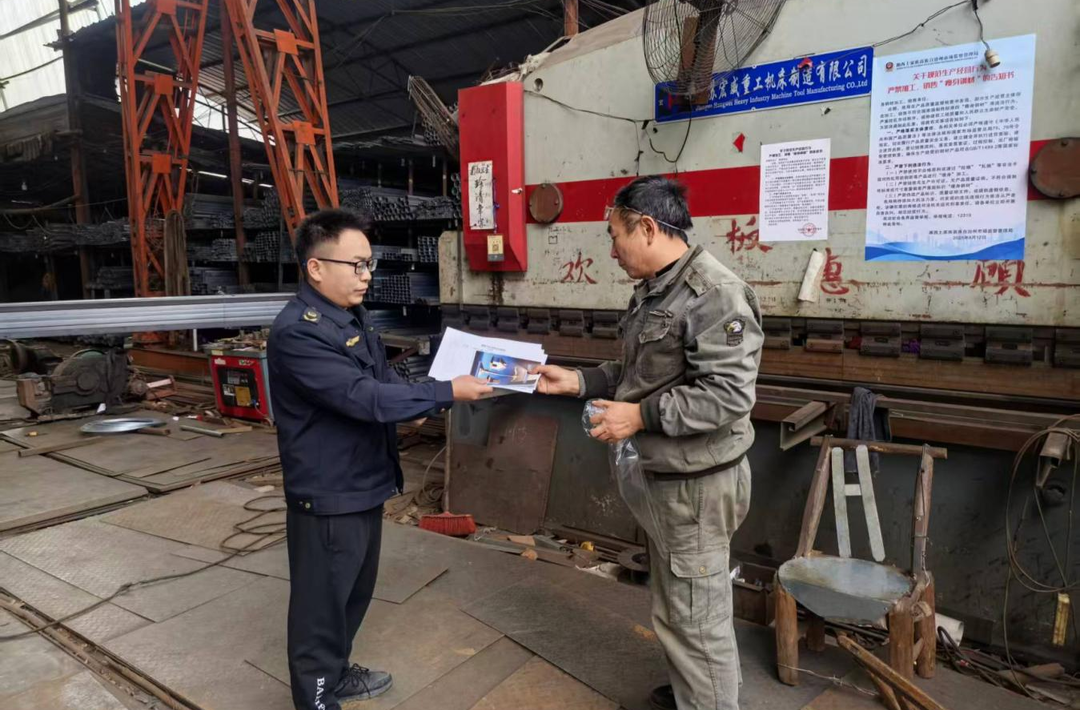 湘西州市场监督管理局推进“瘦身钢筋” 质量安全专项整治见成效