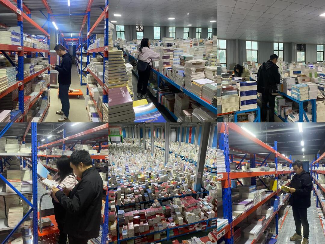 长沙民政职院图书馆联合多学院开展图书现场采购