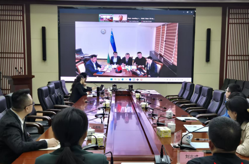 多维度合作搭建职教交流新桥梁——湖南铁道职院与乌兹别克斯坦撒马尔罕铁路理工学院举行视频洽谈会