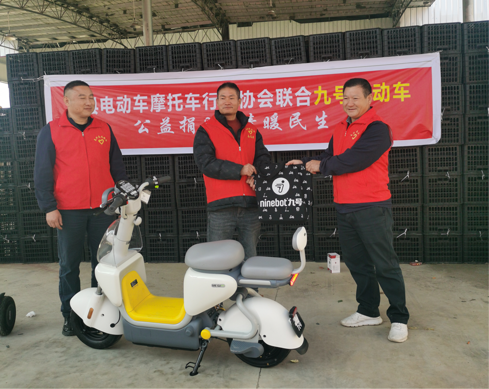 澧县商务局: 助力“三下乡”  便民惠农零距离