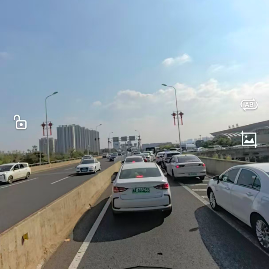 记者行动 | 雨花大道高架进长沙南站为何“堵”成常态