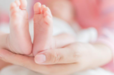 普京：至少生三个孩子应成俄罗斯常态