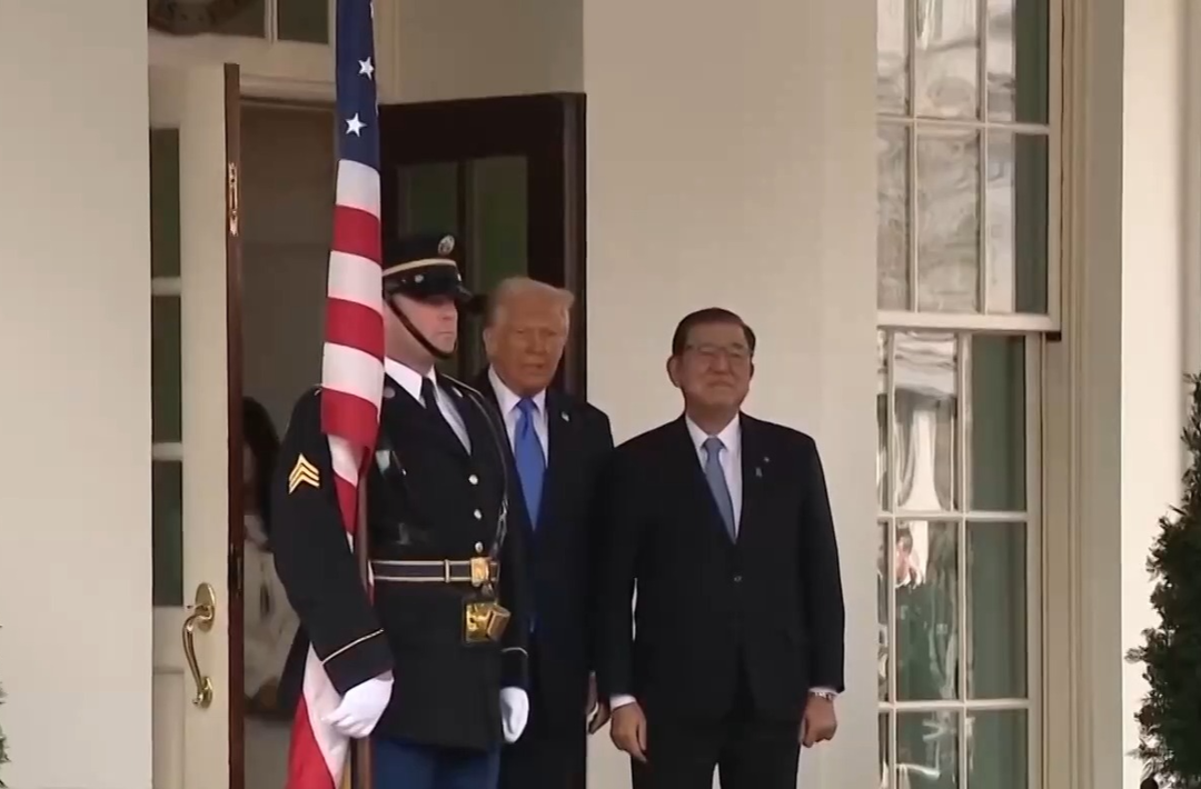 特朗普今日到访 日本新首相高市早苗迎来外交“大考”