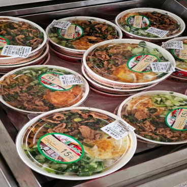 侃财邦|从泡面到自助餐,湖南火车餐食经历了什么