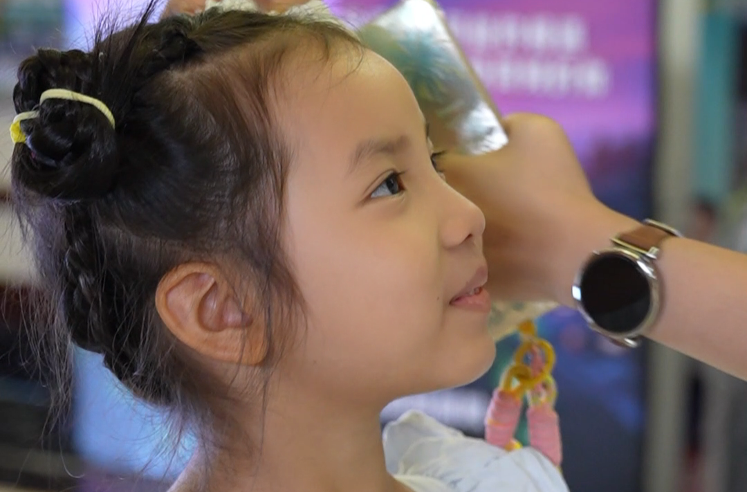 当孩子需要更健康有益的文娱活动时，别忘了看一场电影！