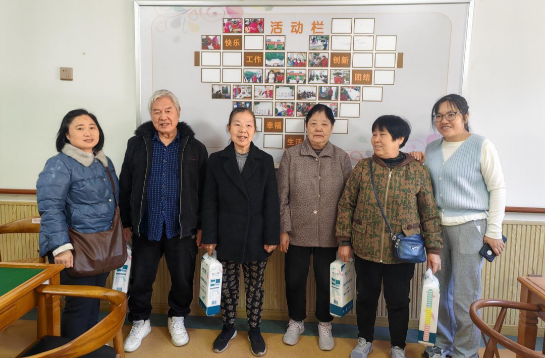 荷塘区月塘街道袁家湾社区：党群“弈趣” 其乐融融