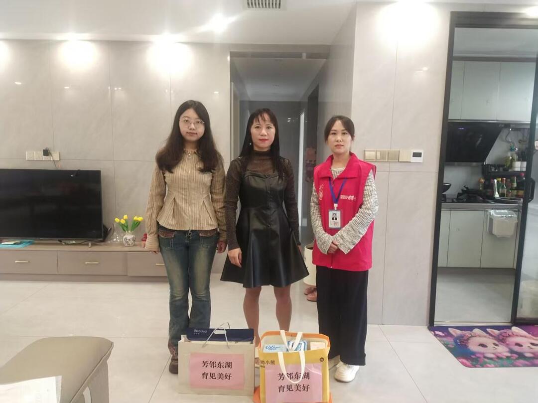 高塘岭街道“雷小哨”专职网格员 用坚实脚步守护万家灯火