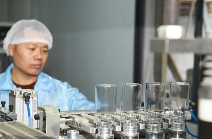 Dongyang Town in Liuyang Builds Plastic Packaging Industrial Cluster