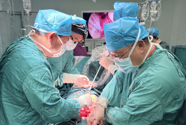 肿瘤“爬入”右心房?“妙手仁心”成功打败“罕见对手”