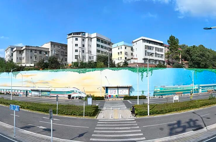 1200㎡文化墙亮相田心东站