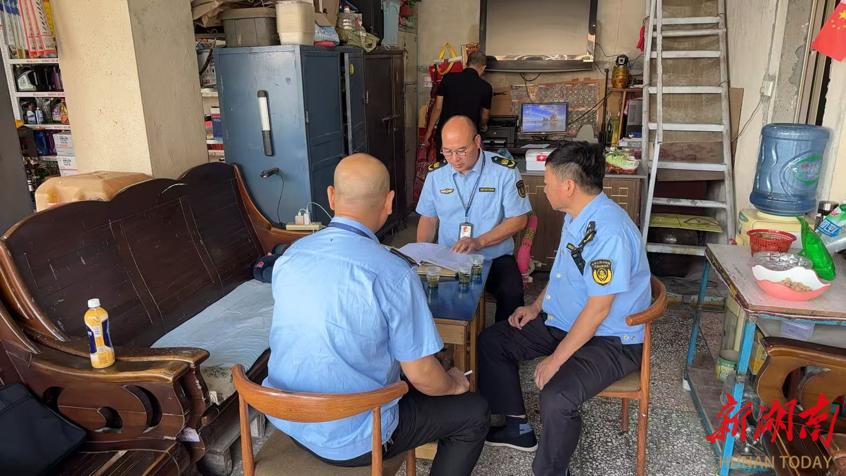 桑植县：交通执法“双随机” 重拳出击护平安