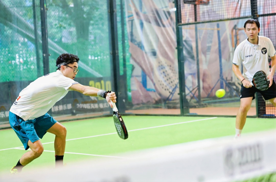 80余名选手同台竞技 中国板式网球巡回赛CPT-125湖南站在长挥拍