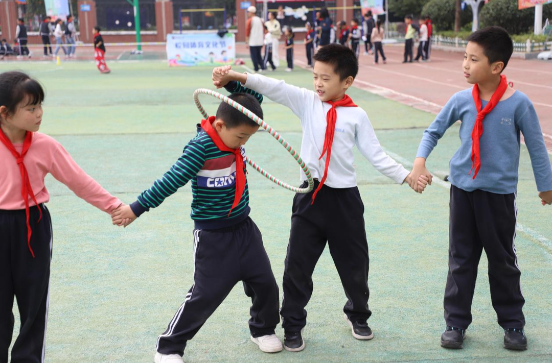 团结协作，超越自我！蒸湘区柘里渡小学举行趣味运动会