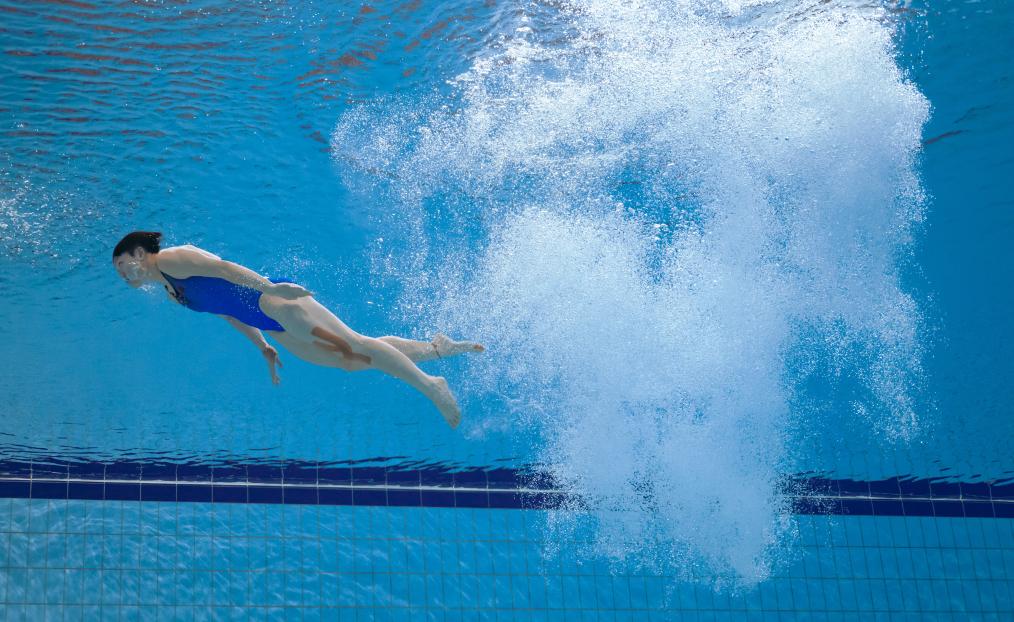 “跳水女皇”高敏点赞陈艺文：她居然还在进步