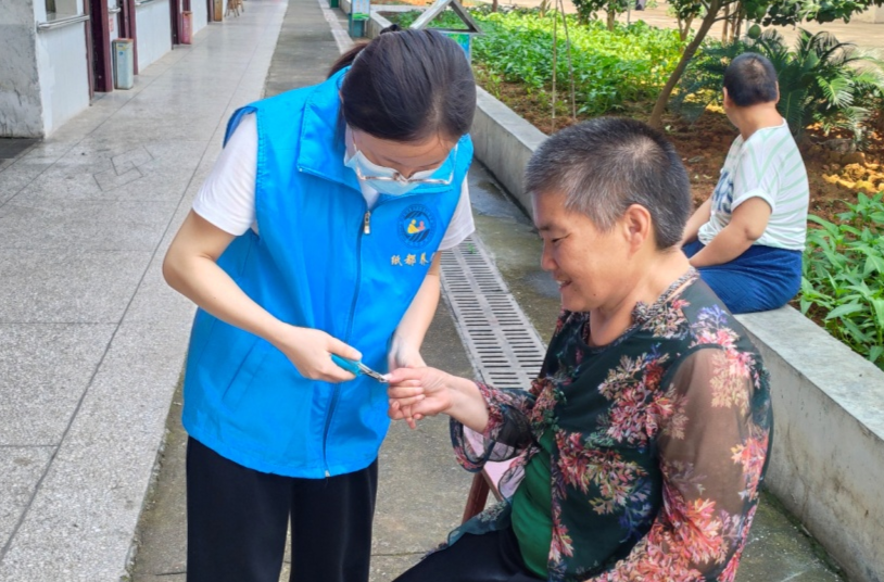 一名模范，折射耒阳养老服务“大蝶变”