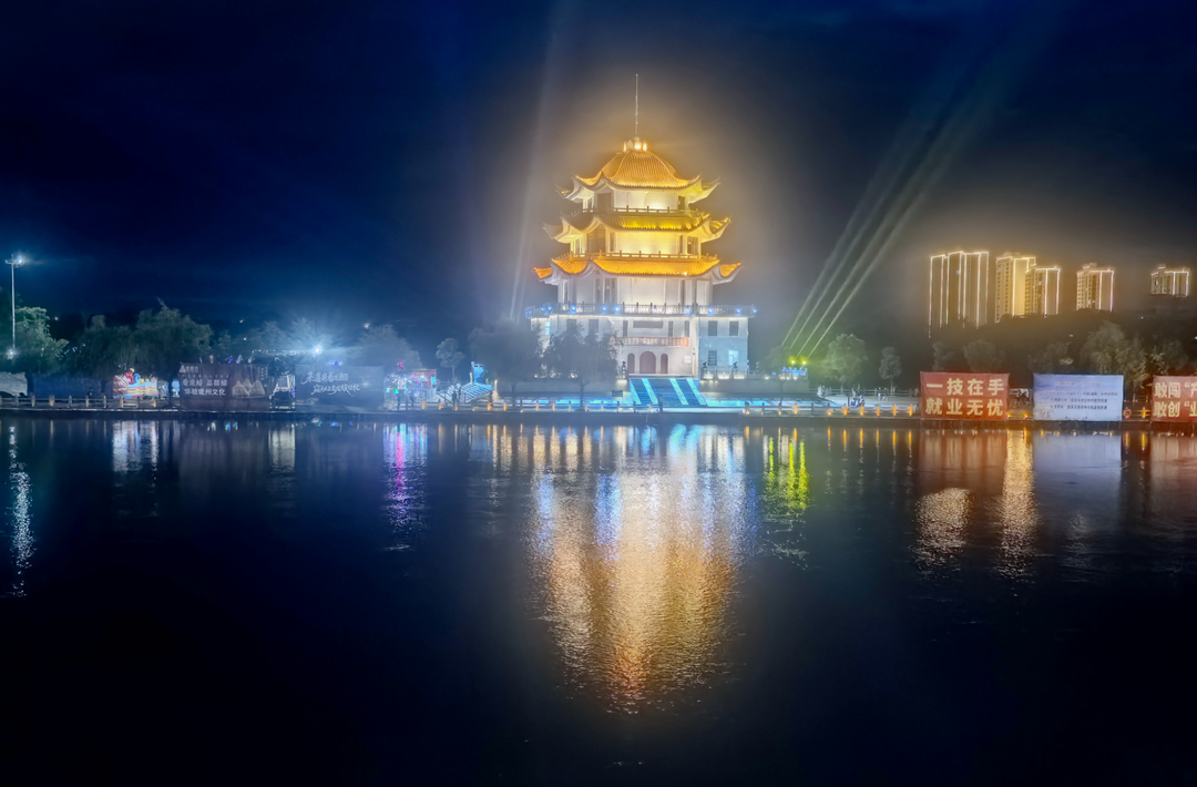 老师是我成长路上的一盏明灯