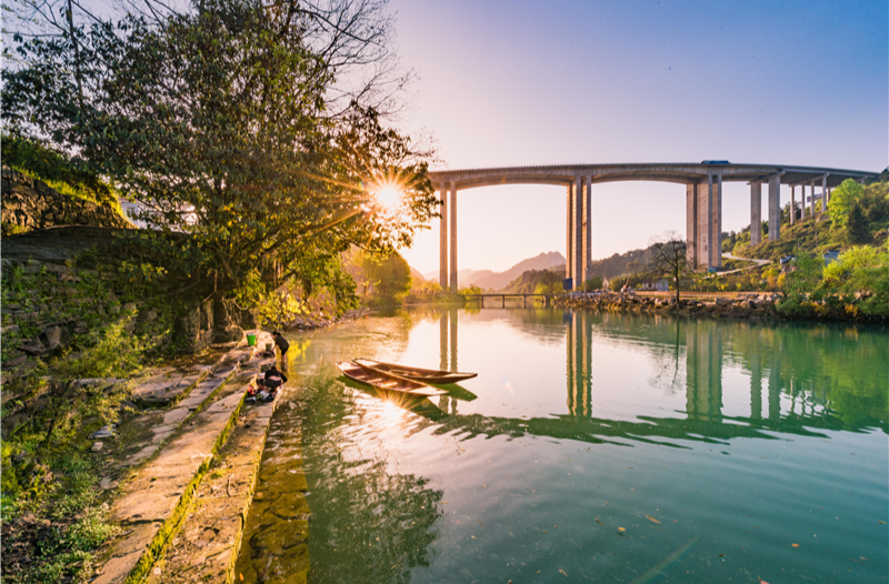 吉首：作风建设走心走实 绘就民生幸福画卷