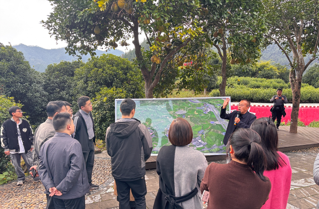 吉首：数字赋能“新农人” ，乡村振兴添“智”力