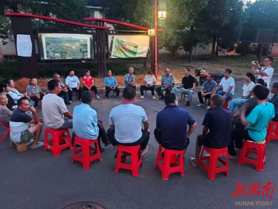 江永县：“兰溪夜话”聚民智，和美乡村展新颜