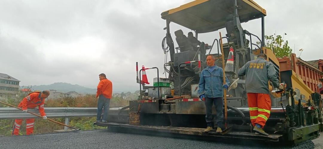 绥宁黄土矿镇环城路拓宽提质工程竣工人大代表建议案交出民生满意答卷