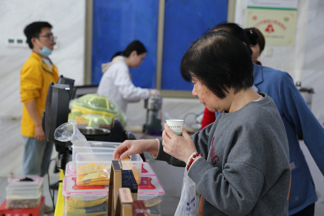 立冬养藏正当时！这场养生节，把“治未病”智慧送到百姓身边