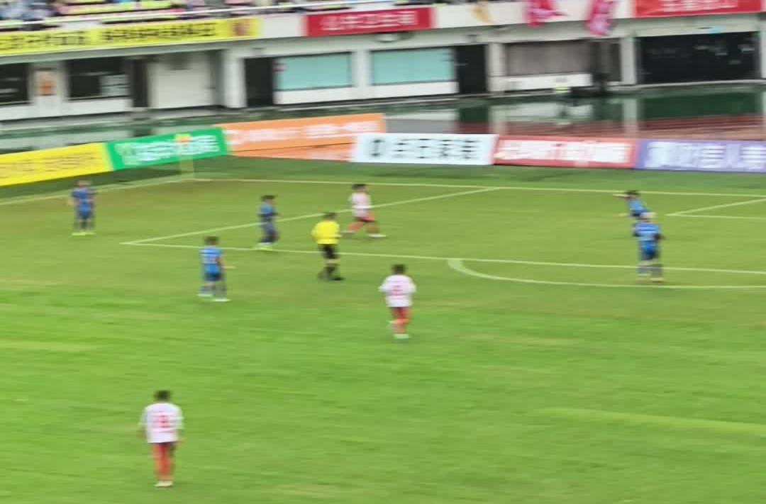 战湘超·115｜22分钟，长沙队66号谭想率先进球！