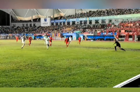 “湘超”怀化VS郴州④｜怀化队门前“风声鹤唳”