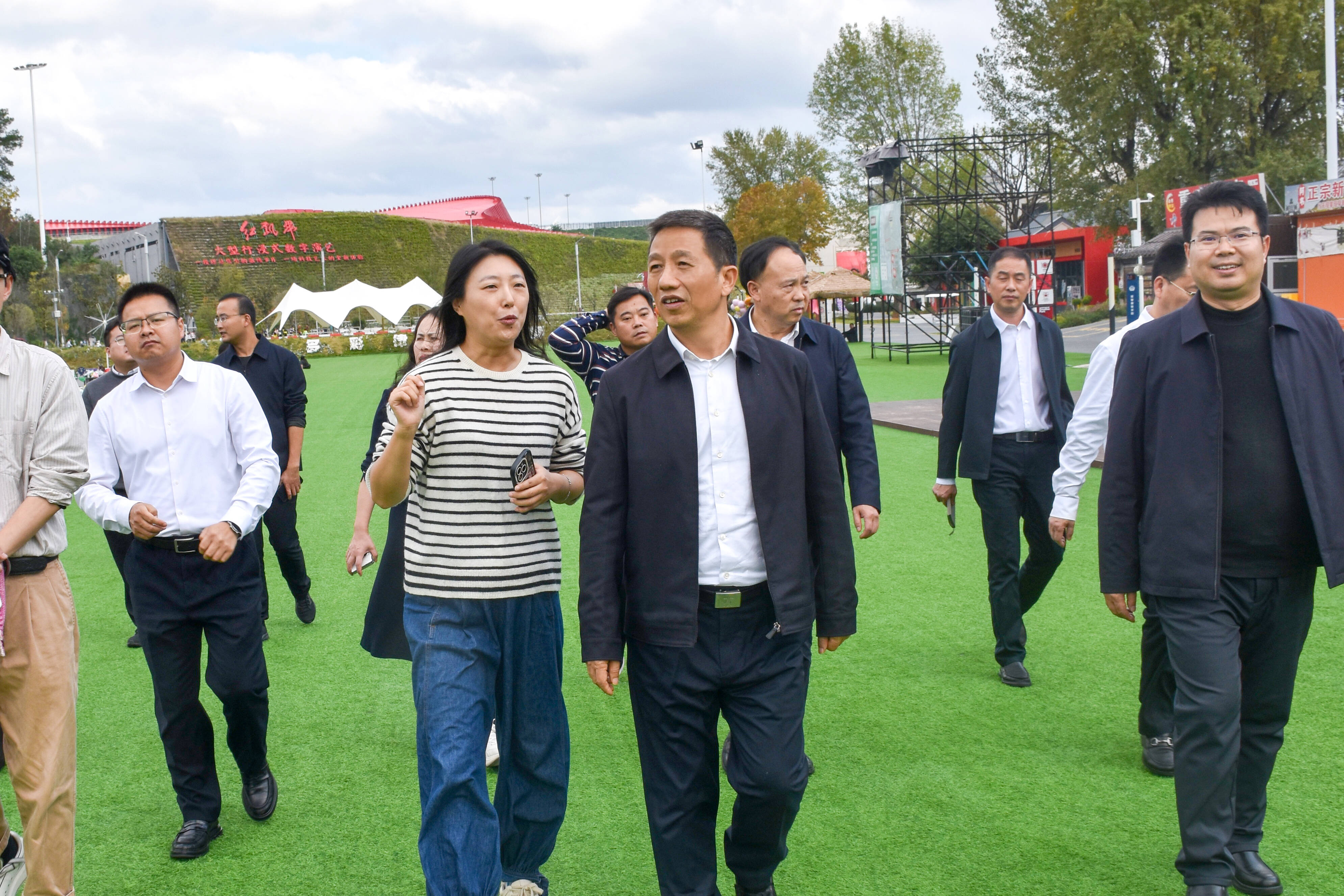 怀化市党政代表团赴贵阳学习考察