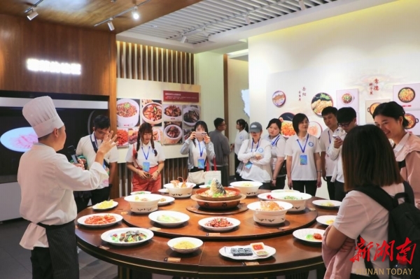 新湘菜 闯世界@湖南日报