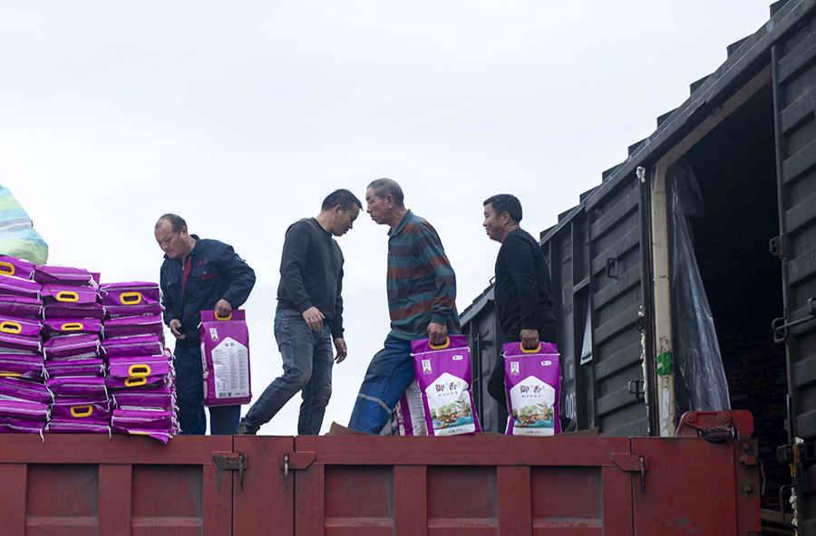 代物流跑出“加速度”