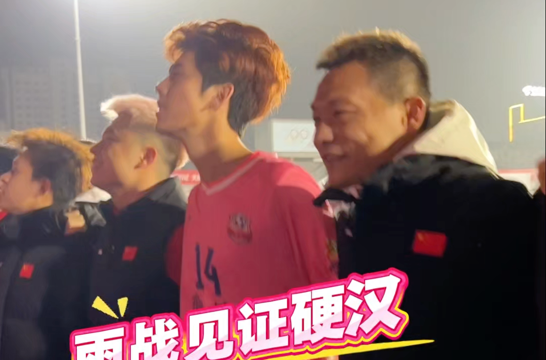 雨战，更燃！他们是风雨中最炙热的火焰