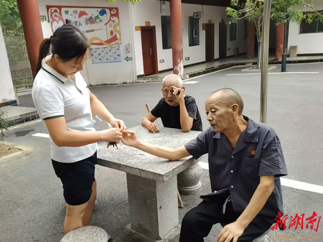 衡阳县社会救助暖人心  该县1350多名困难群众纳入救助范围