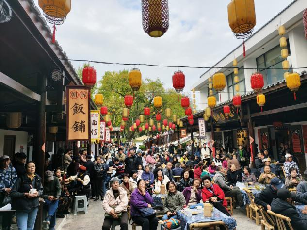 解锁公园新体验 惠民文化添新彩