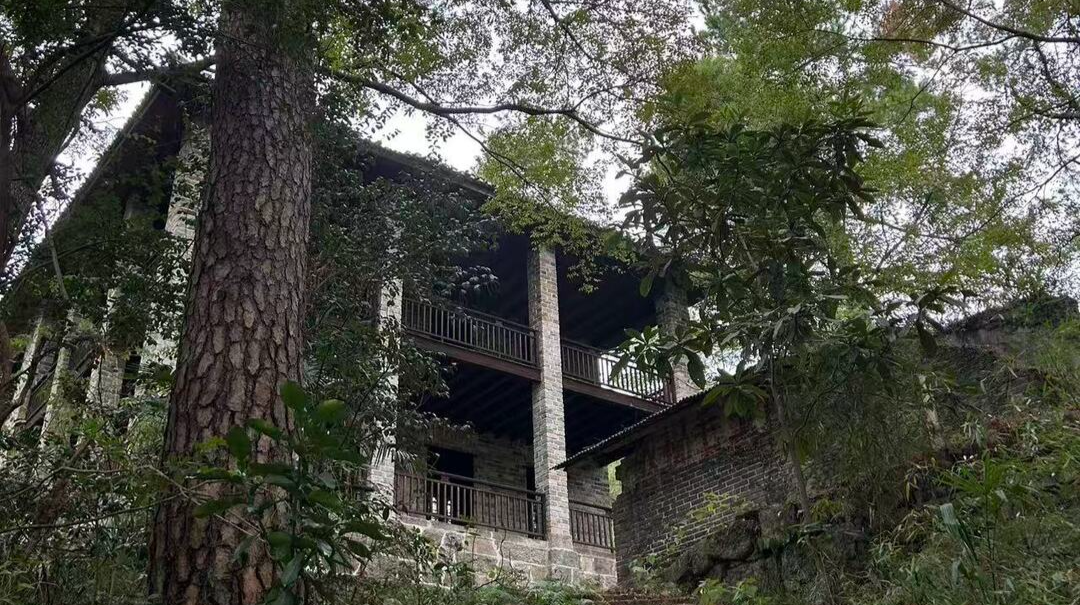 長沙臨時大學：衡山湘水間的西南聯大序章