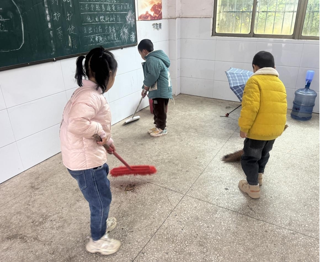 衡南县泉湖回龙小学：劳动润童心，助力学生成长