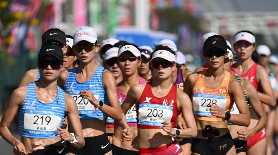 全运会丨女子20公里竞走决赛举行