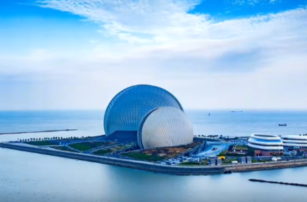 经纬线·跟着全运会吉祥物 打卡万物共生的世界级湾区