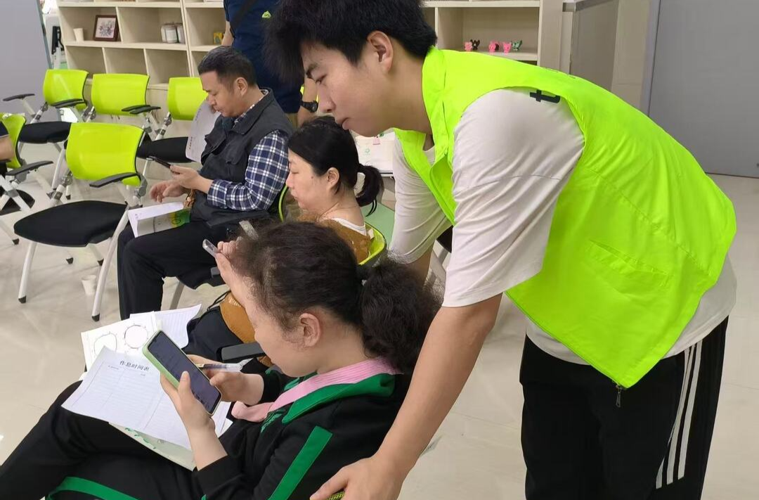 长沙民政职院探索“人文+科技”赋能精神健康复元之路