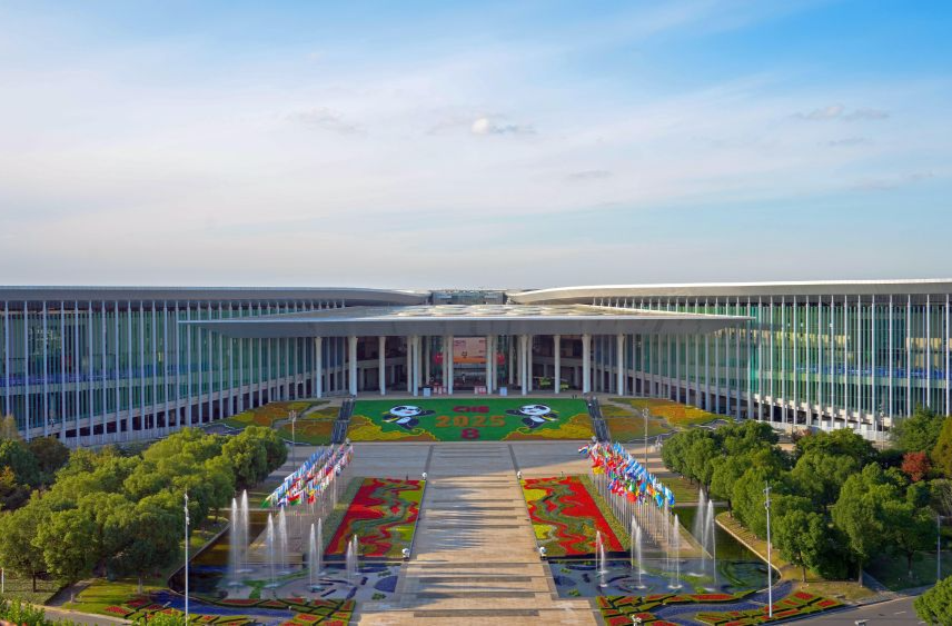 从“东方之约”到“世界机遇”：高水平开放的进博实践