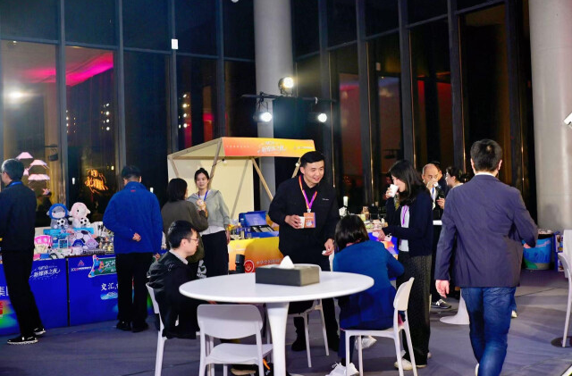 有趣有内涵的“新媒体之夜”