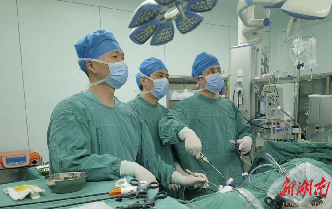 患者尿路多处狭窄致严重肾积水 常德市第一人民医院专家取口腔黏膜给患者输尿管“打补丁”