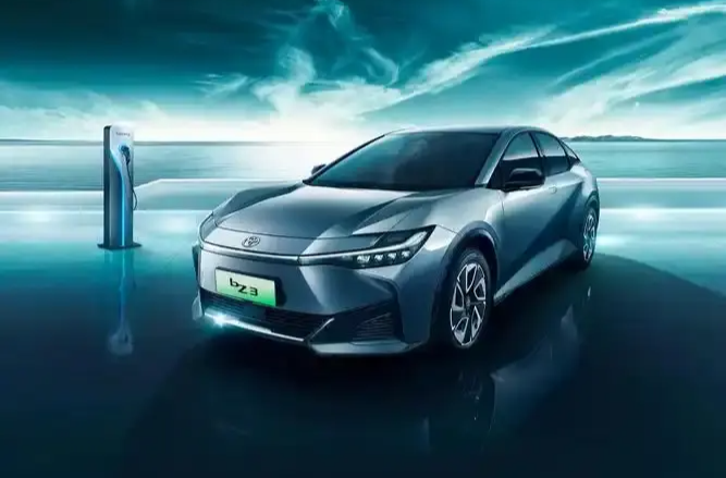 三湘时评丨新能源车拼性能更要比安全