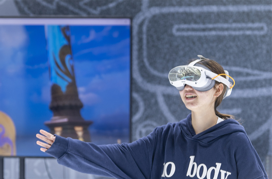 Explore a Future Tour at China New Media Technology Exhibition in Changsha