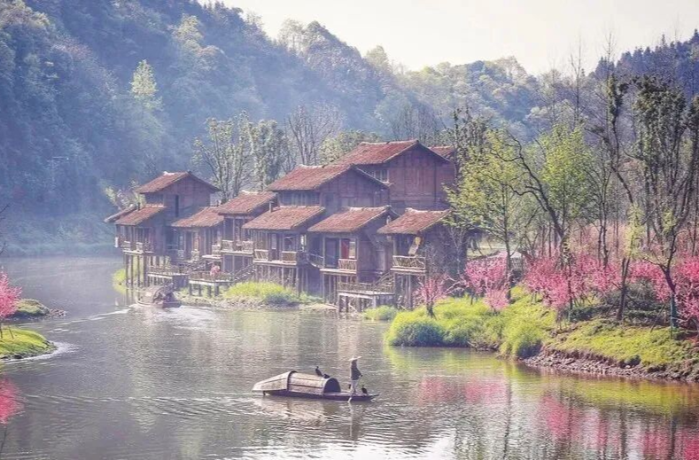 常德发布微信公众号丨致岳阳书：君山云起处 烽烟指洞庭