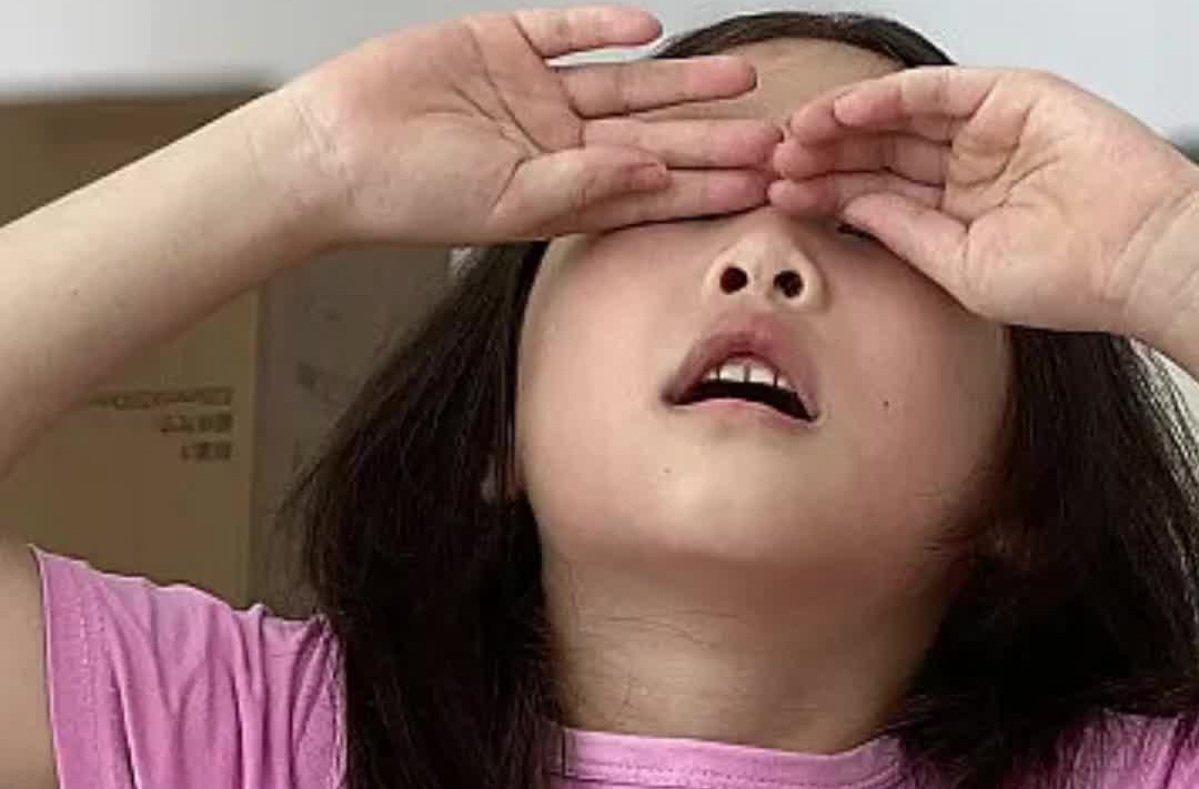 降温后眼睛也“中风”？这几类人风险最高