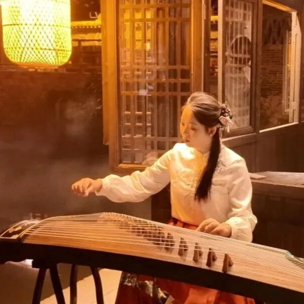 中方县：夜游荆坪古韵浓 汉唐风华醉游人