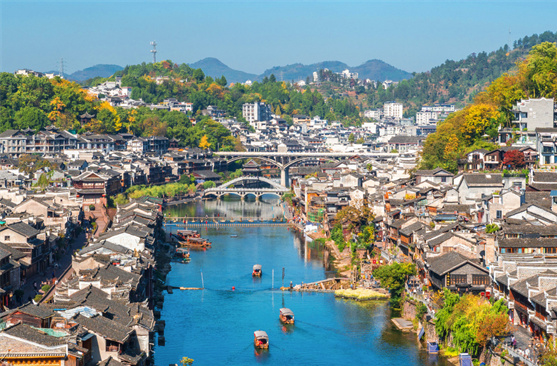 Stunning Colorful Foliage Scenery Along Tuojiang River